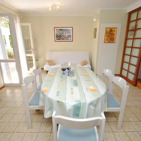 Apartmán Rina Donji Okrug (Ciovo)