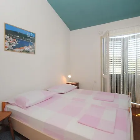 Rina Apartmán *