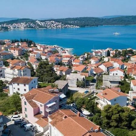 Rina Apartmán Donji Okrug (Ciovo)